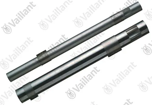 Vaillant Verlängerungsrohre in Metalloptik, verbunden durch eine Halterung, zur Verwendung als Zubehör in Heizsystemen.